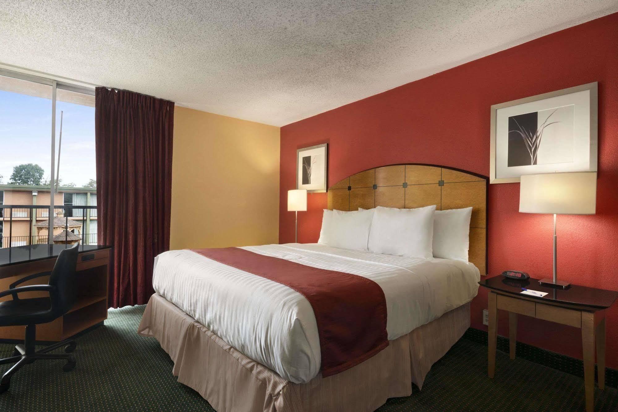 Hotel Baymont By Wyndham Salem Roanoke Area Exteriér fotografie